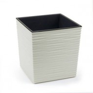 Plastový obal JUKA dlato - 30x30cm viac farieb Plastový obal JUKA dlato - 30x30cm viac farieb